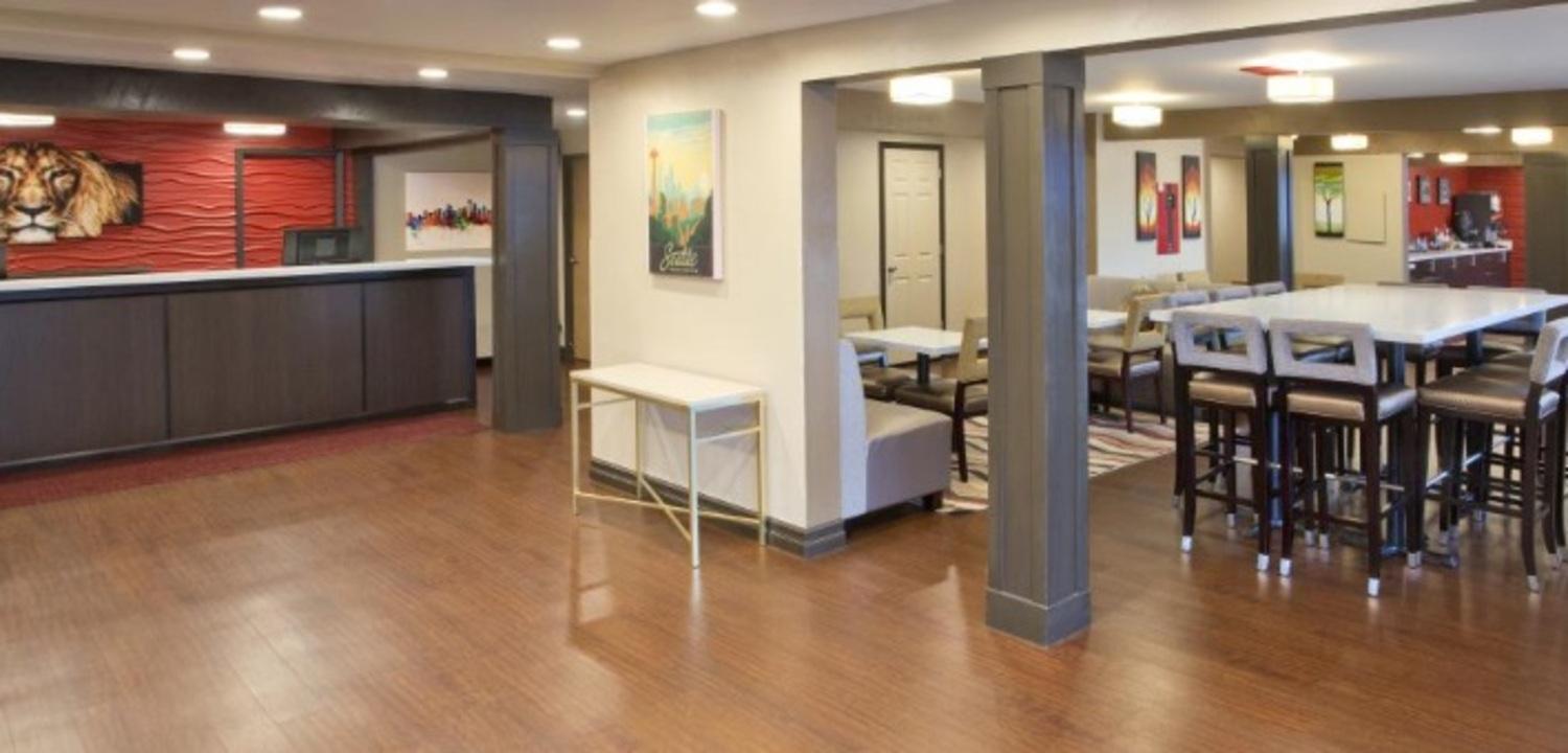 Red Lion Inn And Suites Federal Way Extérieur photo