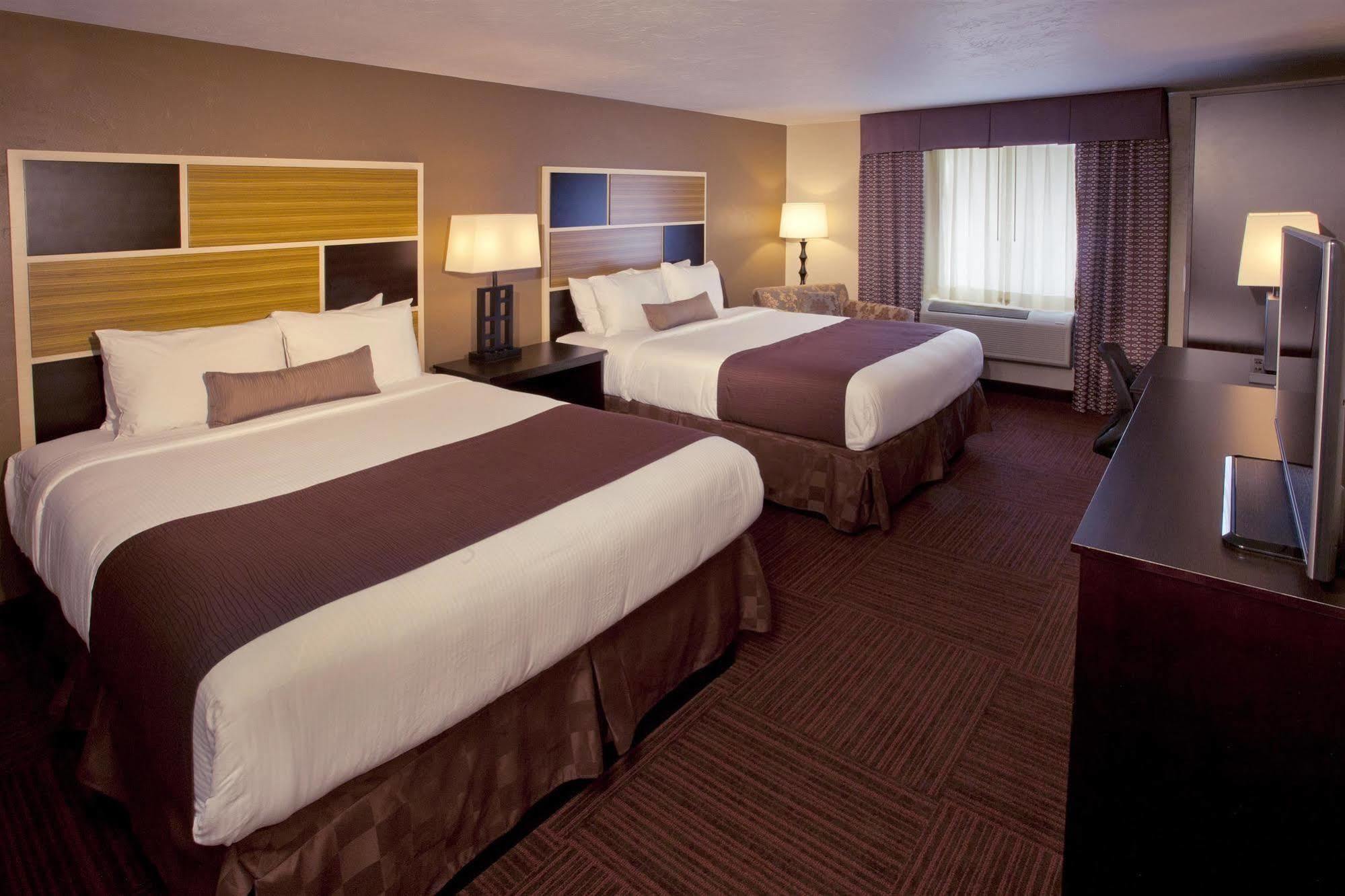 Red Lion Inn And Suites Federal Way Extérieur photo